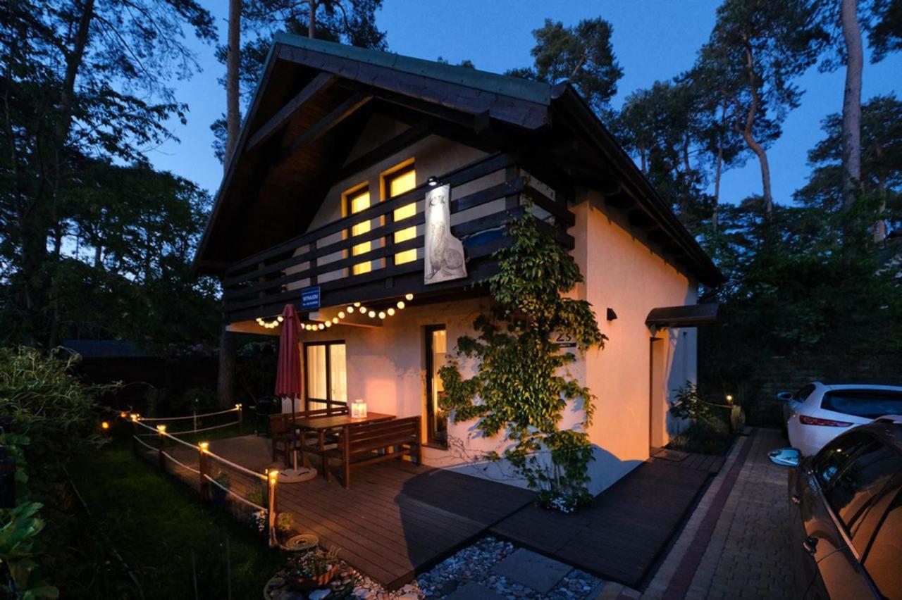 Villa Dom Kotik W Lukecinie Exterior foto